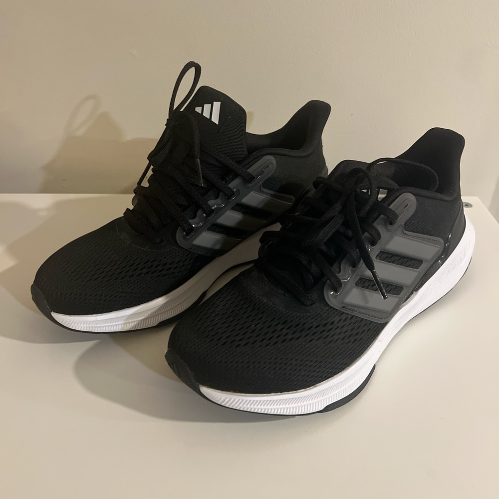 Adidas Ultrabounce wide running shoes